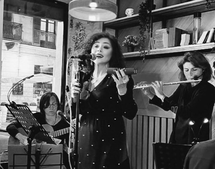 Simona-Palumbo-latin-Trio--live-Lime-2022